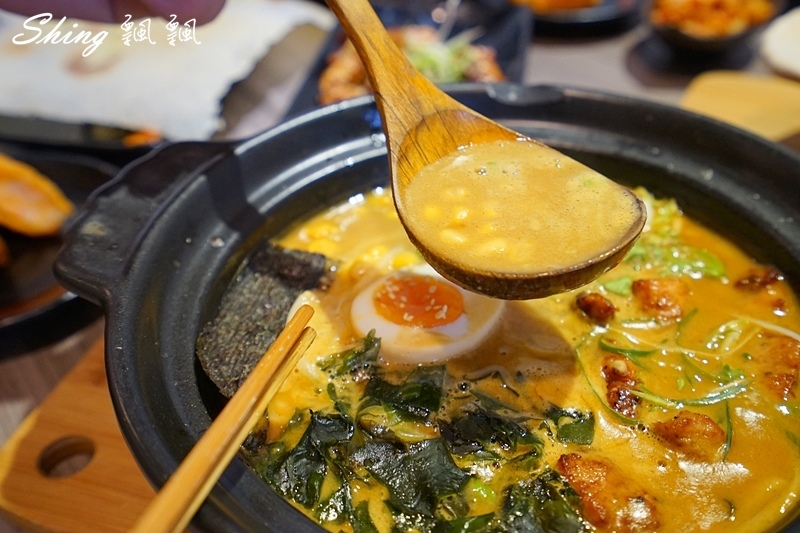 信川屋有機玫瑰拉麵新登場-全台唯一玫瑰拉麵,重成本製作吃的到玫瑰香氣,堅持手作麵條及熬煮高湯,勤美隱藏巷弄拉麵店 @博士生瘋狂日記 信川屋有機玫瑰拉麵新登場-全台唯一玫瑰拉麵,重成本製作吃的到玫瑰香氣,堅持手作麵條及熬煮高湯,勤美隱藏巷弄拉麵店 @博士生瘋狂日記