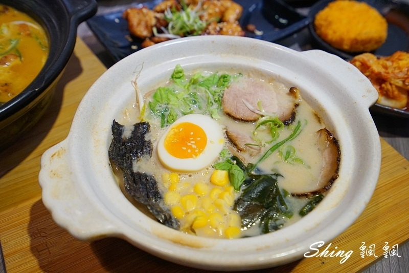 信川屋有機玫瑰拉麵新登場-全台唯一玫瑰拉麵,重成本製作吃的到玫瑰香氣,堅持手作麵條及熬煮高湯,勤美隱藏巷弄拉麵店 @博士生瘋狂日記 信川屋有機玫瑰拉麵新登場-全台唯一玫瑰拉麵,重成本製作吃的到玫瑰香氣,堅持手作麵條及熬煮高湯,勤美隱藏巷弄拉麵店 @博士生瘋狂日記