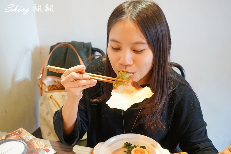 信川屋有機玫瑰拉麵新登場-全台唯一玫瑰拉麵,重成本製作吃的到玫瑰香氣,堅持手作麵條及熬煮高湯,勤美隱藏巷弄拉麵店 @博士生瘋狂日記 信川屋有機玫瑰拉麵新登場-全台唯一玫瑰拉麵,重成本製作吃的到玫瑰香氣,堅持手作麵條及熬煮高湯,勤美隱藏巷弄拉麵店 @博士生瘋狂日記