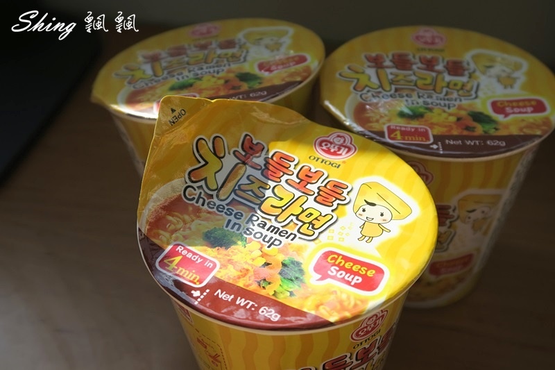 韓國不倒翁起司泡麵-飄飄最愛吃的泡麵口味,起司口味評比第一名! @博士生瘋狂日記 韓國不倒翁起司泡麵-飄飄最愛吃的泡麵口味,起司口味評比第一名! @博士生瘋狂日記