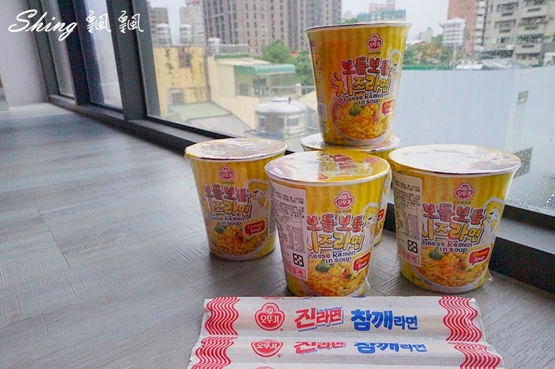 韓國不倒翁起司泡麵-飄飄最愛吃的泡麵口味,起司口味評比第一名! @博士生瘋狂日記 韓國不倒翁起司泡麵-飄飄最愛吃的泡麵口味,起司口味評比第一名! @博士生瘋狂日記