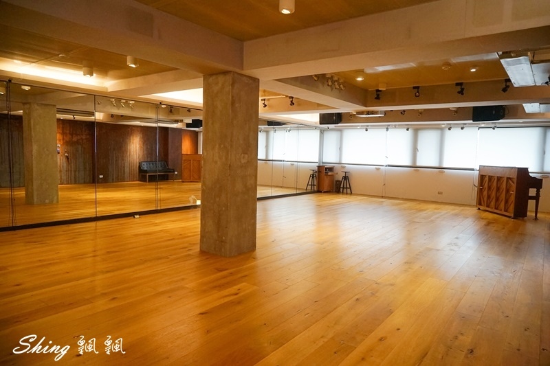 六號實驗室No.6 LABORATORY-當代抒情爵士,精油提拉皮斯,筋膜滾筒療癒,初學者也不用怕,台北舞蹈教室私心推薦 @博士生瘋狂日記 六號實驗室No.6 LABORATORY-當代抒情爵士,精油提拉皮斯,筋膜滾筒療癒,初學者也不用怕,台北舞蹈教室私心推薦 @博士生瘋狂日記