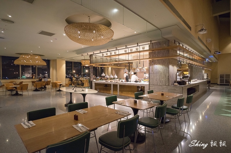amba台北松山意舍酒店Que原木燒烤餐廳-松山車站夜景餐廳一覽基隆河美景,聚餐約會都推薦 @博士生瘋狂日記 amba台北松山意舍酒店Que原木燒烤餐廳-松山車站夜景餐廳一覽基隆河美景,聚餐約會都推薦 @博士生瘋狂日記