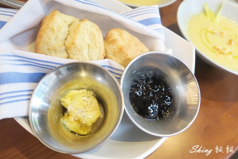台北中山站聚餐餐廳推薦-ButterMilk摩登美式餐廳,環境輕鬆舒適,原木炭燒食材創意料理,創意美式料理 @博士生瘋狂日記 台北中山站聚餐餐廳推薦-ButterMilk摩登美式餐廳,環境輕鬆舒適,原木炭燒食材創意料理,創意美式料理 @博士生瘋狂日記