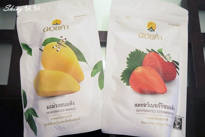 泰國必買伴手禮-泰國旅遊買到手軟,經典版巧克力pocky最好吃,羊乳片價格差超多 @博士生瘋狂日記 泰國必買伴手禮-泰國旅遊買到手軟,經典版巧克力pocky最好吃,羊乳片價格差超多 @博士生瘋狂日記