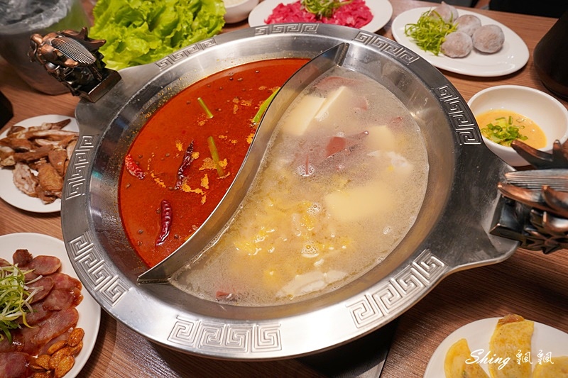 內湖美食川老爺鍋物-工業風麻辣火鍋,吃火鍋配熱炒,還有溫體牛買一送一最熱銷!! @博士生瘋狂日記 內湖美食川老爺鍋物-工業風麻辣火鍋,吃火鍋配熱炒,還有溫體牛買一送一最熱銷!! @博士生瘋狂日記