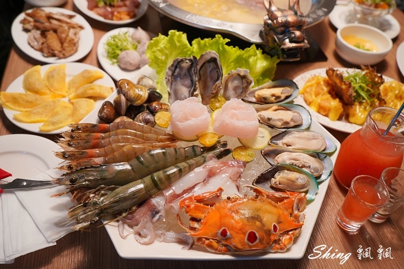內湖美食川老爺鍋物-工業風麻辣火鍋,吃火鍋配熱炒,還有溫體牛買一送一最熱銷!! @博士生瘋狂日記 內湖美食川老爺鍋物-工業風麻辣火鍋,吃火鍋配熱炒,還有溫體牛買一送一最熱銷!! @博士生瘋狂日記