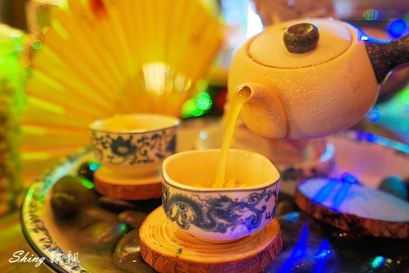 Myth-Dragon 台中夜店餐酒館-台中中國風酒吧,質感調酒還有川劇變臉表演,展現全新風格的復古小上海 @博士生瘋狂日記 Myth-Dragon 台中夜店餐酒館-台中中國風酒吧,質感調酒還有川劇變臉表演,展現全新風格的復古小上海 @博士生瘋狂日記