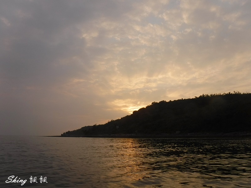 小琉球獨木舟基地-海上獨木舟,體驗荒洋中的一條船,漂浮浪漫看夕陽,讓你從不同角度看小琉球島嶼 @博士生瘋狂日記 小琉球獨木舟基地-海上獨木舟,體驗荒洋中的一條船,漂浮浪漫看夕陽,讓你從不同角度看小琉球島嶼 @博士生瘋狂日記