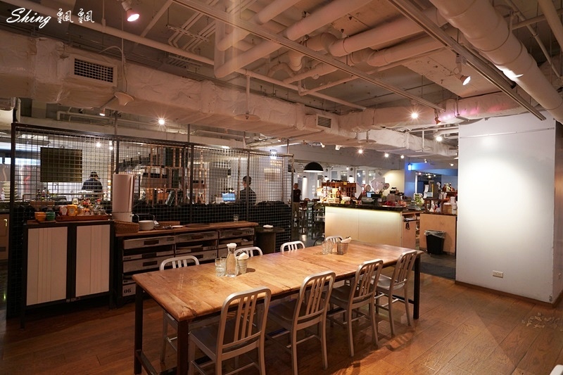 意舍酒店amba西門町吃吧餐廳-工業風西門寬敞用餐環境,弄中取靜,適合請客或聚餐 @博士生瘋狂日記 意舍酒店amba西門町吃吧餐廳-工業風西門寬敞用餐環境,弄中取靜,適合請客或聚餐 @博士生瘋狂日記