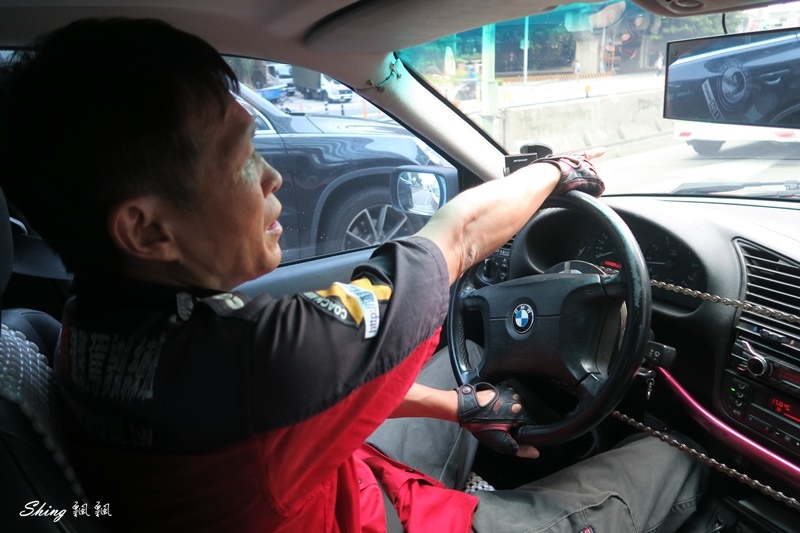 閔教練安全道路駕駛訓練保證班-國家級駕訓教練親自上路教學,輕鬆掌握道路開車技巧,雙方向盤讓上路更有保障 @博士生瘋狂日記 閔教練安全道路駕駛訓練保證班-國家級駕訓教練親自上路教學,輕鬆掌握道路開車技巧,雙方向盤讓上路更有保障 @博士生瘋狂日記