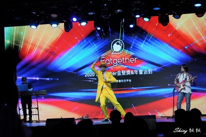 交友軟體推薦-Eatgether APP獨創揪團功能聚會交友平台,2020首場金聚獎&年會派對活動 @博士生瘋狂日記 交友軟體推薦-Eatgether APP獨創揪團功能聚會交友平台,2020首場金聚獎&年會派對活動 @博士生瘋狂日記