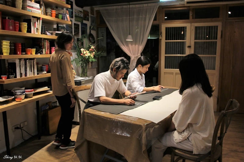 《脆弱一隅》4位表演者,5種空間流動,打破既定印象的0距離互動式演出! @博士生瘋狂日記 《脆弱一隅》4位表演者,5種空間流動,打破既定印象的0距離互動式演出! @博士生瘋狂日記