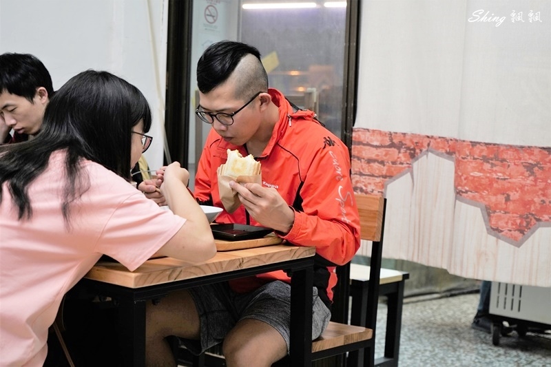 果核豆花鄉-台中在地人帶路吃每日現作手工豆花,極推珍珠控會愛上的方塊珍珠,吃套餐最划算! @博士生瘋狂日記 果核豆花鄉-台中在地人帶路吃每日現作手工豆花,極推珍珠控會愛上的方塊珍珠,吃套餐最划算! @博士生瘋狂日記