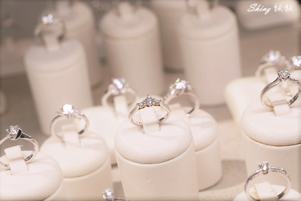 Henry&Eddy Jewelry客製化婚戒推薦-花小錢設計獨一無二的紀念戒指,輕鬆享受無壓力試戴空間 @博士生瘋狂日記 Henry&Eddy Jewelry客製化婚戒推薦-花小錢設計獨一無二的紀念戒指,輕鬆享受無壓力試戴空間 @博士生瘋狂日記