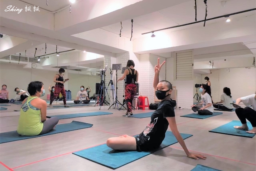 妮飛健身空間信義店Nifei Fitness-專業教練肌力指導,課程豐富多元,輕鬆養成規律運動好習慣! @博士生瘋狂日記 妮飛健身空間信義店Nifei Fitness-專業教練肌力指導,課程豐富多元,輕鬆養成規律運動好習慣! @博士生瘋狂日記