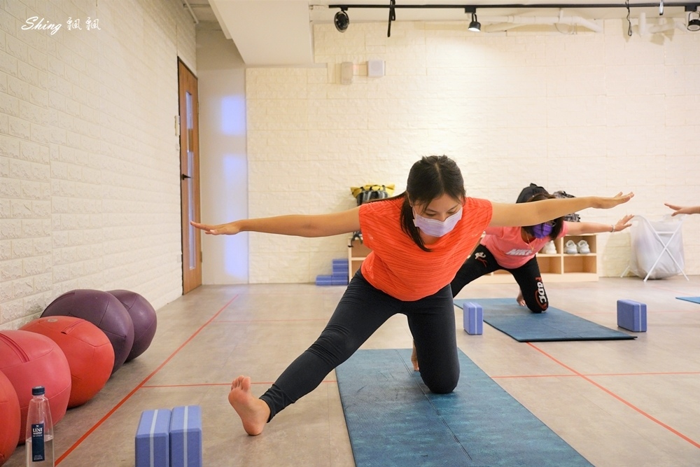 妮飛健身空間信義店Nifei Fitness-專業教練肌力指導,課程豐富多元,輕鬆養成規律運動好習慣! @博士生瘋狂日記 妮飛健身空間信義店Nifei Fitness-專業教練肌力指導,課程豐富多元,輕鬆養成規律運動好習慣! @博士生瘋狂日記
