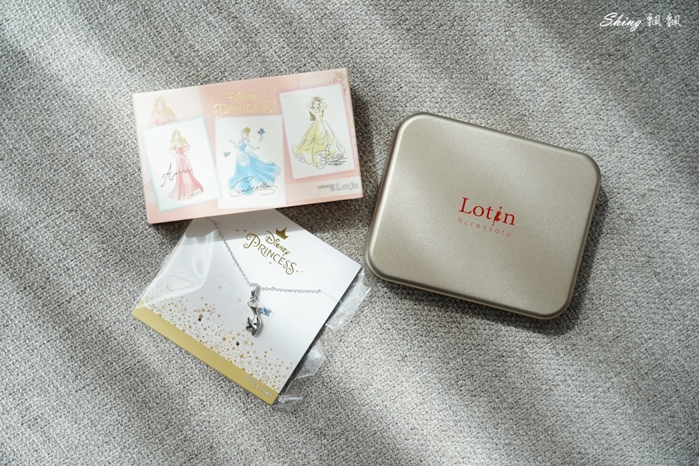 Lotin Accessory羅婷-迪士尼公主系列正版授權飾品,每天擁有不同的公主夢,讓你愛上每日的自己 @博士生瘋狂日記 Lotin Accessory羅婷-迪士尼公主系列正版授權飾品,每天擁有不同的公主夢,讓你愛上每日的自己 @博士生瘋狂日記