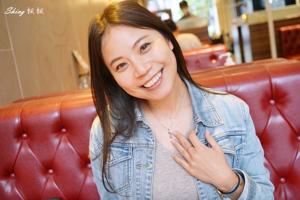 Lotin Accessory羅婷-迪士尼公主系列正版授權飾品,每天擁有不同的公主夢,讓你愛上每日的自己 @博士生瘋狂日記 Lotin Accessory羅婷-迪士尼公主系列正版授權飾品,每天擁有不同的公主夢,讓你愛上每日的自己 @博士生瘋狂日記