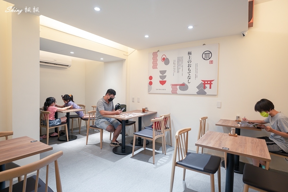 信川屋博多豚骨拉麵-日式濃厚道地湯頭,玫瑰拉麵香氣撲鼻,自製天然彩色拉麵更是吸睛!! @博士生瘋狂日記 信川屋博多豚骨拉麵-日式濃厚道地湯頭,玫瑰拉麵香氣撲鼻,自製天然彩色拉麵更是吸睛!! @博士生瘋狂日記