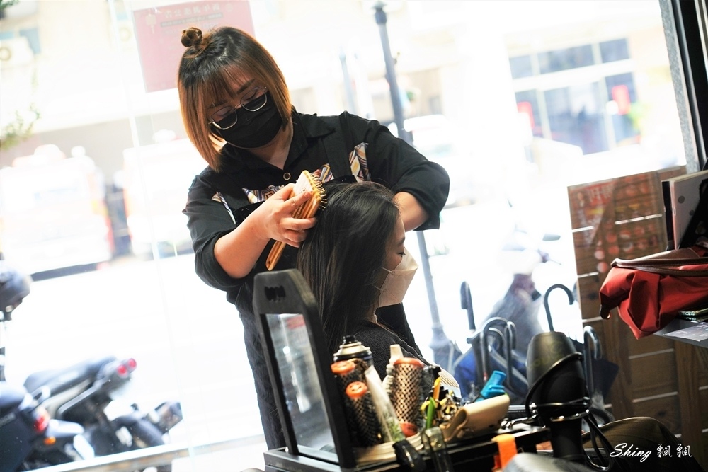 Virus Hair Salon 24H-細軟髮燙髮+護髮SPA太享受,24小時髮廊一中店大推薦!!! @博士生瘋狂日記 Virus Hair Salon 24H-細軟髮燙髮+護髮SPA太享受,24小時髮廊一中店大推薦!!! @博士生瘋狂日記