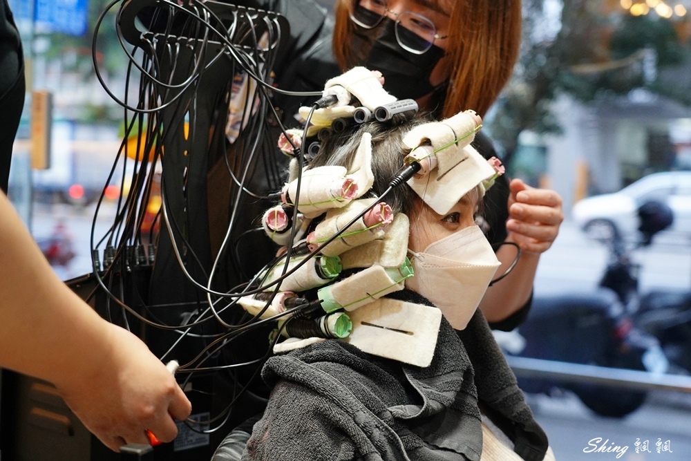 Virus Hair Salon 24H-細軟髮燙髮+護髮SPA太享受,24小時髮廊一中店大推薦!!! @博士生瘋狂日記 Virus Hair Salon 24H-細軟髮燙髮+護髮SPA太享受,24小時髮廊一中店大推薦!!! @博士生瘋狂日記