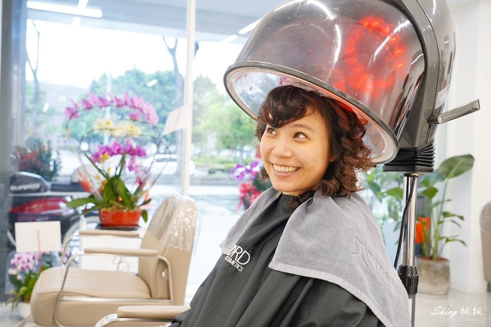 台中豐原髮廊推薦BAKER HAIR SALON-讓細軟髮女子也有空氣感的浪漫大捲的一天 @博士生瘋狂日記 台中豐原髮廊推薦BAKER HAIR SALON-讓細軟髮女子也有空氣感的浪漫大捲的一天 @博士生瘋狂日記
