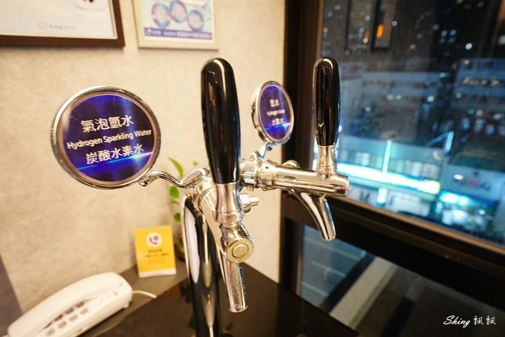 享得道行旅In Joy Hotel -台中逢甲夜市住宿推薦,有美麗超大露臺,外加宵夜不怕餓肚子!! @博士生瘋狂日記 享得道行旅In Joy Hotel -台中逢甲夜市住宿推薦,有美麗超大露臺,外加宵夜不怕餓肚子!! @博士生瘋狂日記