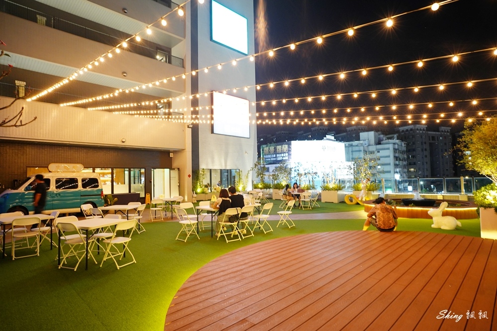 享得道行旅In Joy Hotel -台中逢甲夜市住宿推薦,有美麗超大露臺,外加宵夜不怕餓肚子!! @博士生瘋狂日記 享得道行旅In Joy Hotel -台中逢甲夜市住宿推薦,有美麗超大露臺,外加宵夜不怕餓肚子!! @博士生瘋狂日記