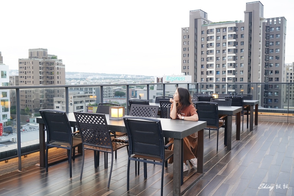 KUN HOTEL逢甲住宿推薦-台中逢甲夜市超方便住宿,大家都不知道這裡有頂樓SPA池超放鬆!! @博士生瘋狂日記 KUN HOTEL逢甲住宿推薦-台中逢甲夜市超方便住宿,大家都不知道這裡有頂樓SPA池超放鬆!! @博士生瘋狂日記