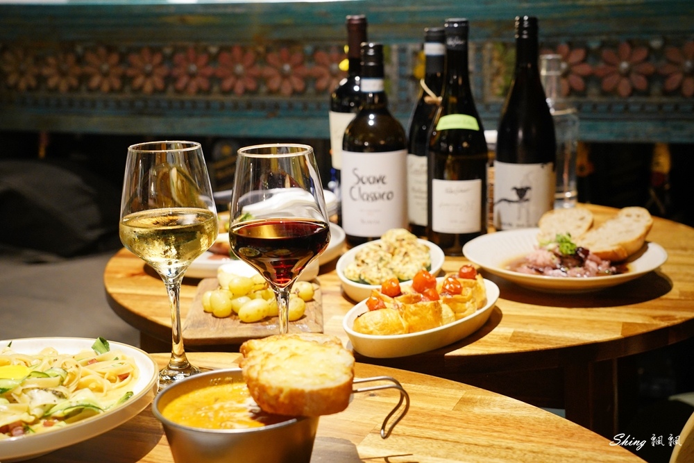 台中全新歐陸料理-DinerChill揫歐陸小料理,異國餐點口味獨特,都會叢林時尚台中七期聚餐餐廳推薦!! @博士生瘋狂日記 台中全新歐陸料理-DinerChill揫歐陸小料理,異國餐點口味獨特,都會叢林時尚台中七期聚餐餐廳推薦!! @博士生瘋狂日記