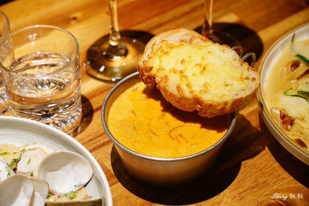 台中全新歐陸料理-DinerChill揫歐陸小料理,異國餐點口味獨特,都會叢林時尚台中七期聚餐餐廳推薦!! @博士生瘋狂日記 台中全新歐陸料理-DinerChill揫歐陸小料理,異國餐點口味獨特,都會叢林時尚台中七期聚餐餐廳推薦!! @博士生瘋狂日記