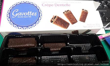 [零食] gavottes Crepe Dentelle 美味黑巧克力脆捲捲 @博士生瘋狂日記