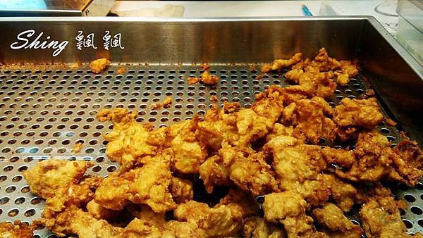 [台中●逢甲] 逢甲夜市繼光香香雞香噴噴美食推薦 @博士生瘋狂日記