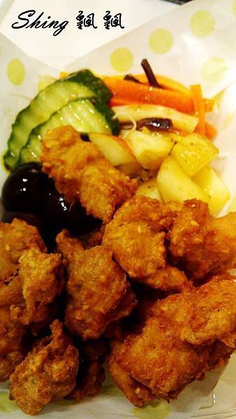 [台中●逢甲] 逢甲夜市繼光香香雞香噴噴美食推薦 @博士生瘋狂日記