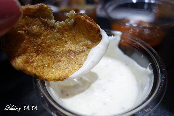 [台中] 逢甲夜市的馬鈴薯系列嘴饞小品”澎米小吃吧” @博士生瘋狂日記
