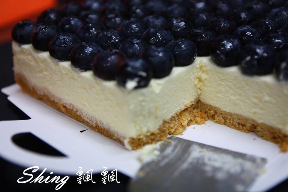 [宅配] CeeseCake1頂級精品乳酪蛋糕-嚴選藍莓乳酪蛋糕「奢侈」，私藏乳酪蛋糕品牌首選 @博士生瘋狂日記