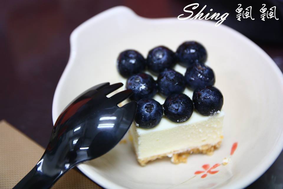 [宅配] CeeseCake1頂級精品乳酪蛋糕-嚴選藍莓乳酪蛋糕「奢侈」，私藏乳酪蛋糕品牌首選 @博士生瘋狂日記
