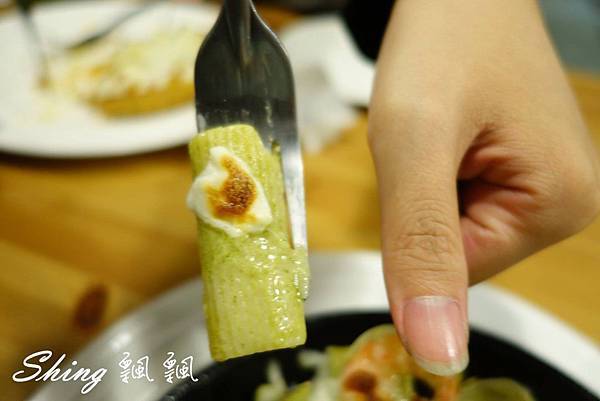 [台中] 大墩五街巷弄溫暖系私房美食-AT食在cafe @博士生瘋狂日記