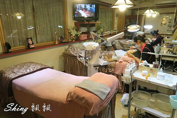 [台中] 婕亨彩妝/美容/繡眉/洗眉 名聲遠播老字號 @博士生瘋狂日記