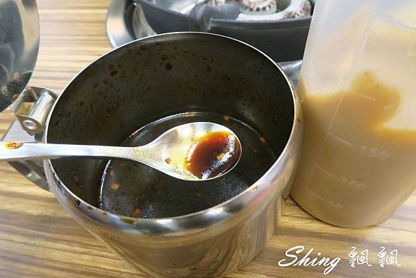 [台中] 帝王食補文心店-堅持一斤鴨 四兩薑的帝王比例冬日進補薑母鴨圍爐套餐 @博士生瘋狂日記