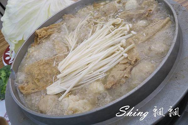 [台中] 帝王食補文心店-堅持一斤鴨 四兩薑的帝王比例冬日進補薑母鴨圍爐套餐 @博士生瘋狂日記