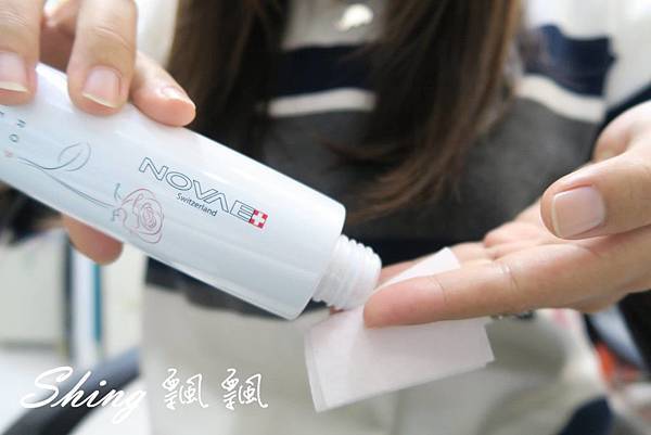 [美妝保養] NovaePlus 法國楉薇植萃賦活玫瑰露- 2000朵大馬士革玫瑰萃取，完全無酒精 @博士生瘋狂日記