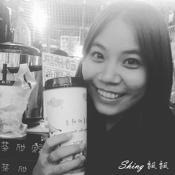 [台中] 逢甲歡樂星低調茶low key tea-大推奶蓋綠茶 @博士生瘋狂日記