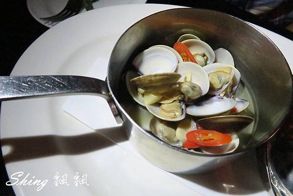 [台北] 信義區君悅酒店ZIGA ZAGA義大利餐廳夜晚LIVE BAND酒精暢飲 @博士生瘋狂日記
