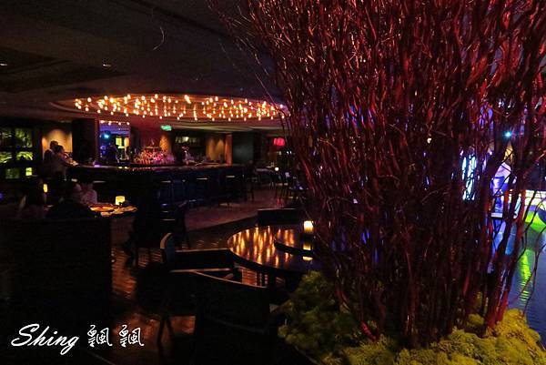 [台北] 信義區君悅酒店ZIGA ZAGA義大利餐廳夜晚LIVE BAND酒精暢飲 @博士生瘋狂日記