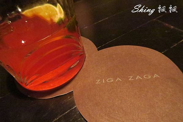 [台北] 信義區君悅酒店ZIGA ZAGA義大利餐廳夜晚LIVE BAND酒精暢飲 @博士生瘋狂日記