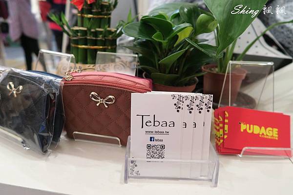 [台中] Tebaa正韓空運女裝飾品平價好店推薦-一中商圈高質感海外連線韓貨 @博士生瘋狂日記