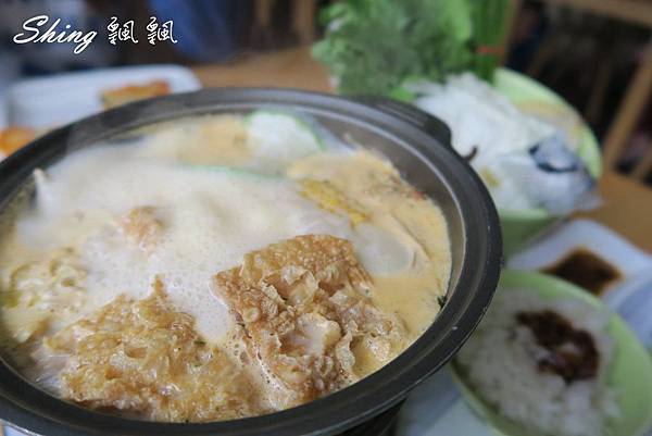[台中] White Kitchen 懷特廚房-有英國唐寧茶相伴的精緻素食異國料理 @博士生瘋狂日記