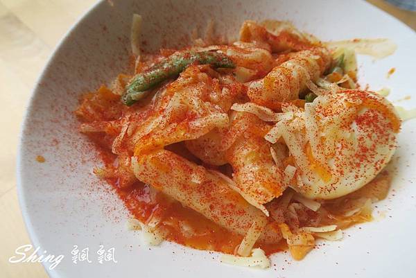 [台中] White Kitchen 懷特廚房-有英國唐寧茶相伴的精緻素食異國料理 @博士生瘋狂日記